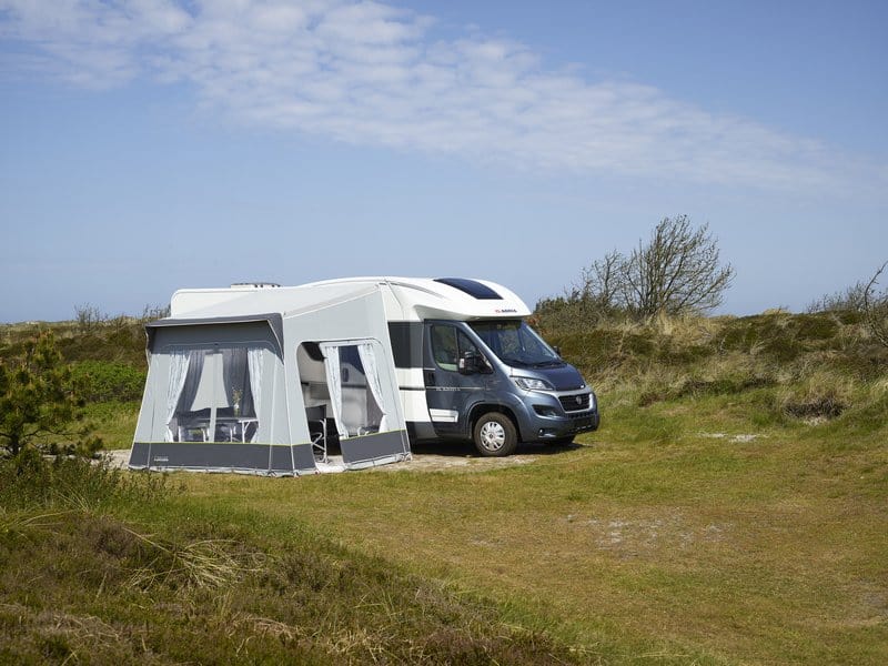 Volně stojící předstan Isabella Ventura Freestander Cumulus pro obytná auta